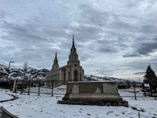 More pictures and videos at TempleVideos.com  layton utah Temple Pictures taken on January 5, 2023