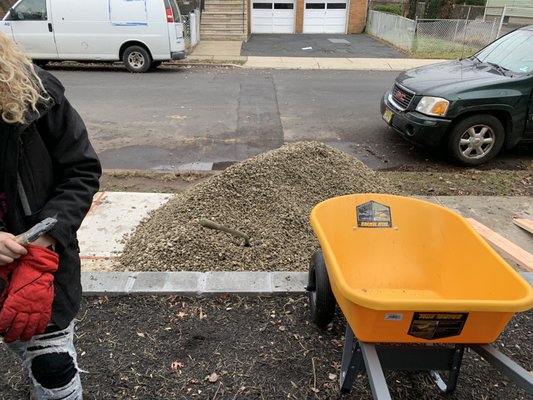 Stone delivery & spreading