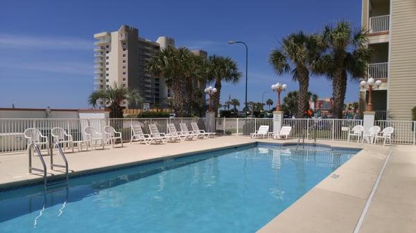 The pool at the Grande Caribbean.