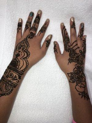 Beautiful henna done by Kashmira