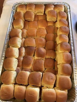 Buttered dinner rolls