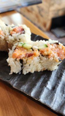 Spicy Tuna roll