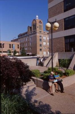 View from south of the Campus Center, looking toward Heritage Wall and the Administration Building.