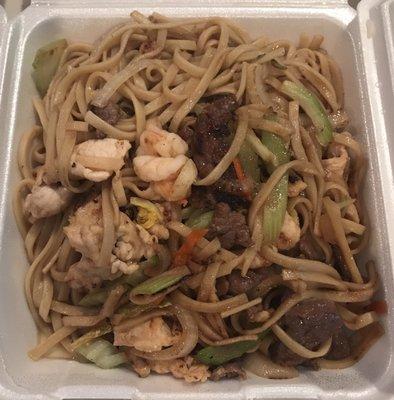 Special Lo Mein