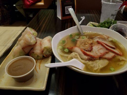 Pork soup and shrimp and pork rolls