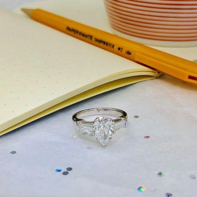 D Internally Flawless Pear Shape Diamond Ring