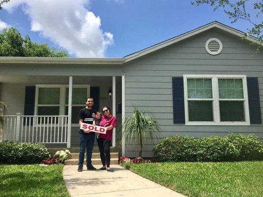 This family rolled their equity from one home to another, and they were able to close seamlessly from one to the other!