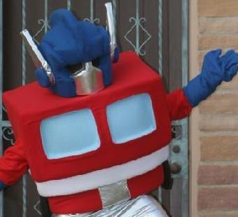 Optimus is perfect for Transformer themed parties!