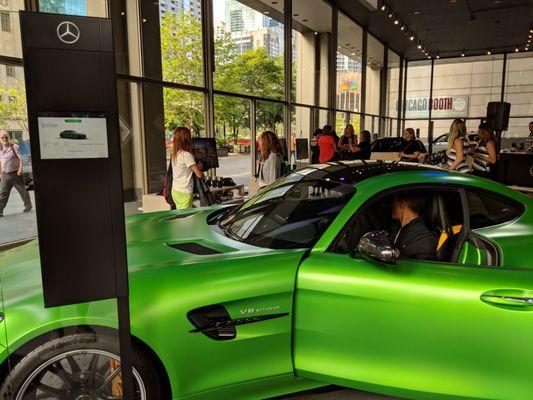 Mercedes: Green Lantern Sports Car.