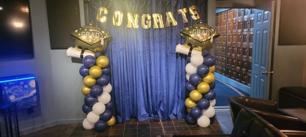 2 Graduation Balloon Colunms with Jumbo Toppers