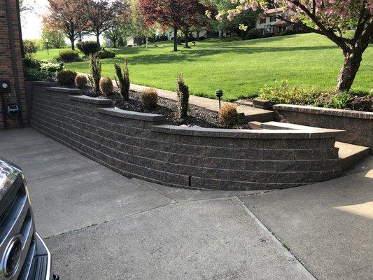 Keystone retaining wall