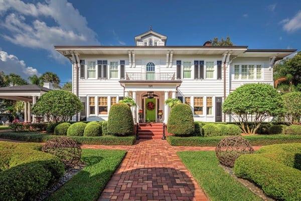 32804-Majestic Estate with Modern Upgrades Preserving the Historical Integrity of this Signature College Park Residence.