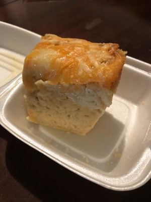 Macaroni pie