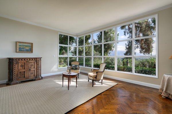 200 Los Altos Dr., Pasadena. Buyer represented by Agent Ara