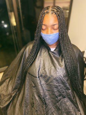 Medium Waist Length Knotless Braids