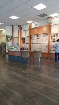 Eye glasses display and products