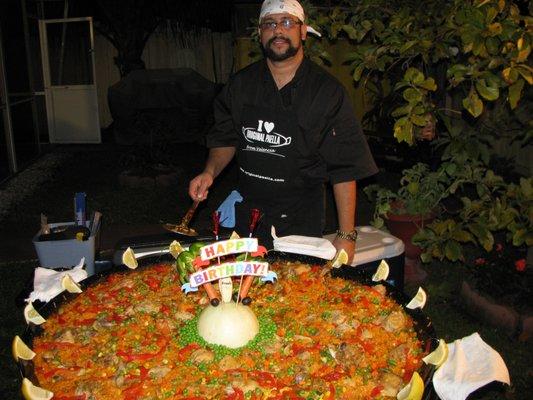 Have fun at a Birthday Party with a Chicken Paella!!!