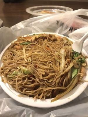 Great Singapore noodles here