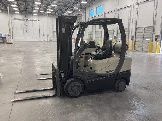 Crown C-5 Industrial Lift Truck, LPG / Propane Powered