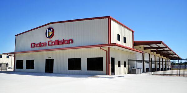 Our I-Car Certified shop is ready to help you with your collision repair needs.