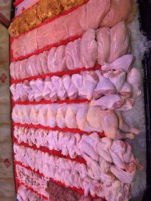 Fresh chicken sold daily !