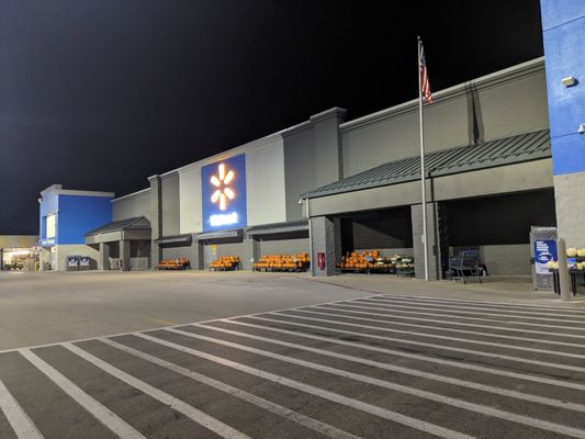 Walmart at 6am, Hartford WI