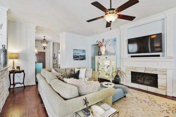 Staged and SOLD in Harbour Park in League City TX