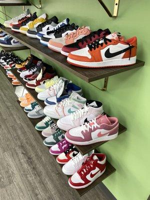 Wide selection of sneakers in all brands and sizes