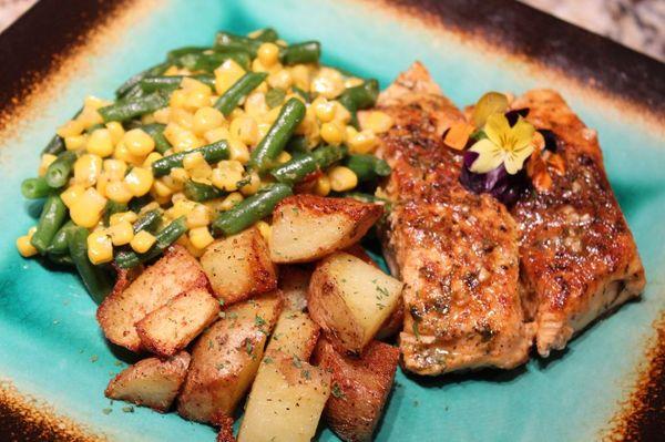 Seared Salmon, roasted potatoes, mixed veggie.