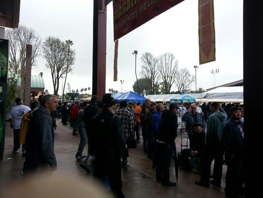 Lax ammo line 9am