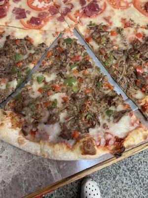 Slice   steak pizza