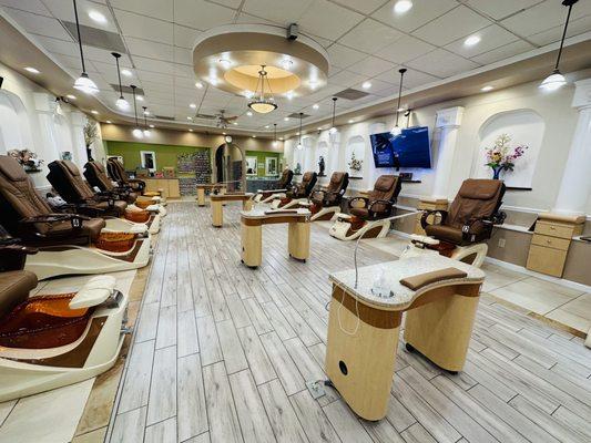 Nail World Lounge