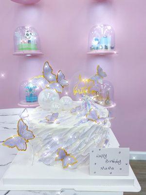 Shining butterfly birthday cake