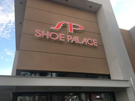 Shoe Palace