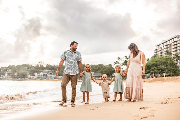 Sunset family session in Lihue