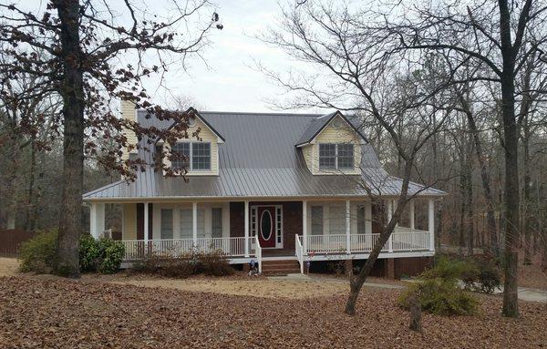 Residential Panel on Ranch Style Home