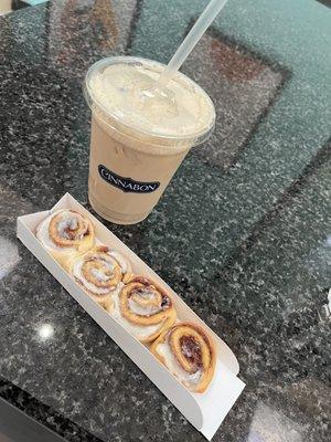 Cinnabon