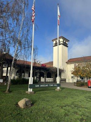 Family owned and operated in Downtown San Anselmo - our home for several decades now.