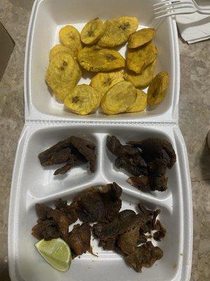 So this is wat you get for $14 dollars? Maybe 1 plantain, & more or less 6 oz steak strips Ok never again will be going back there.