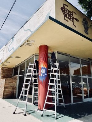 Vinyl Banner Installation