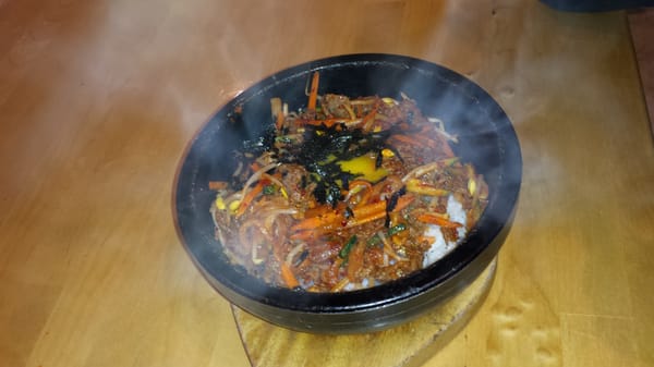 Dolsot Bibimbap