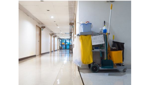 Demonstrate you
Clean anytime, anywhere with discrete equipment performance
Eliminate the use of floor cleaning chemicals and solutions