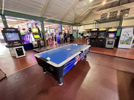 Salem Willows Arcade