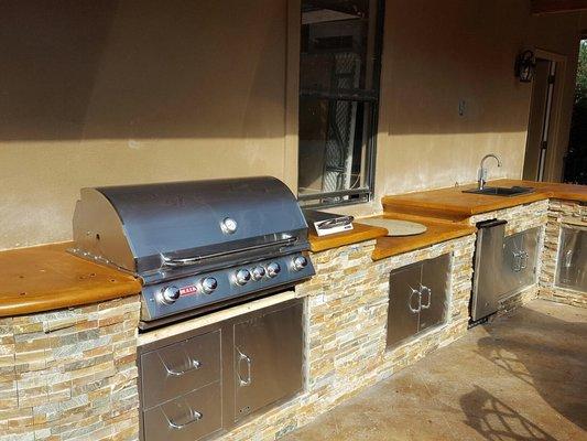 Completed Outdoor Kitchen with appliances