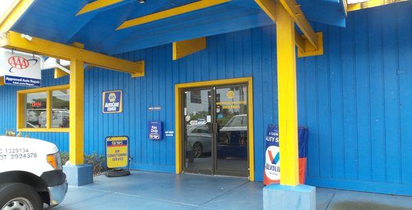 Our Napa Auto Care Tamiami Trail location