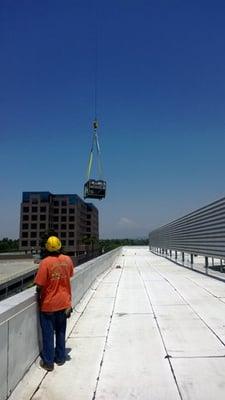 Setting unit on roof