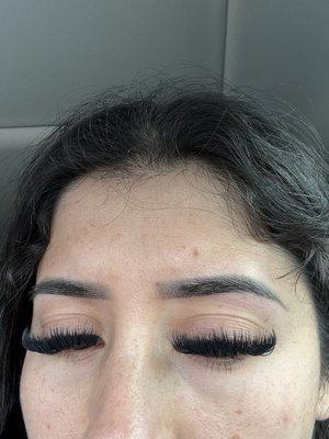 This is what she did for an eyebrow cleanup