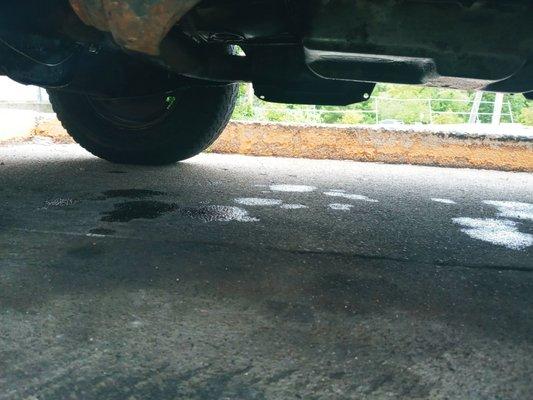 Oil leaking out of my oil pan..waiting on a tow truck.