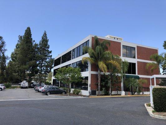 View of 166 N Moorpark Rd from the parking lot