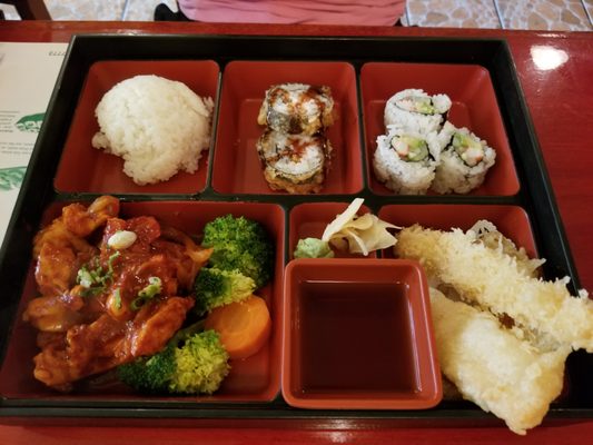 Spicy Chicken Bento Box